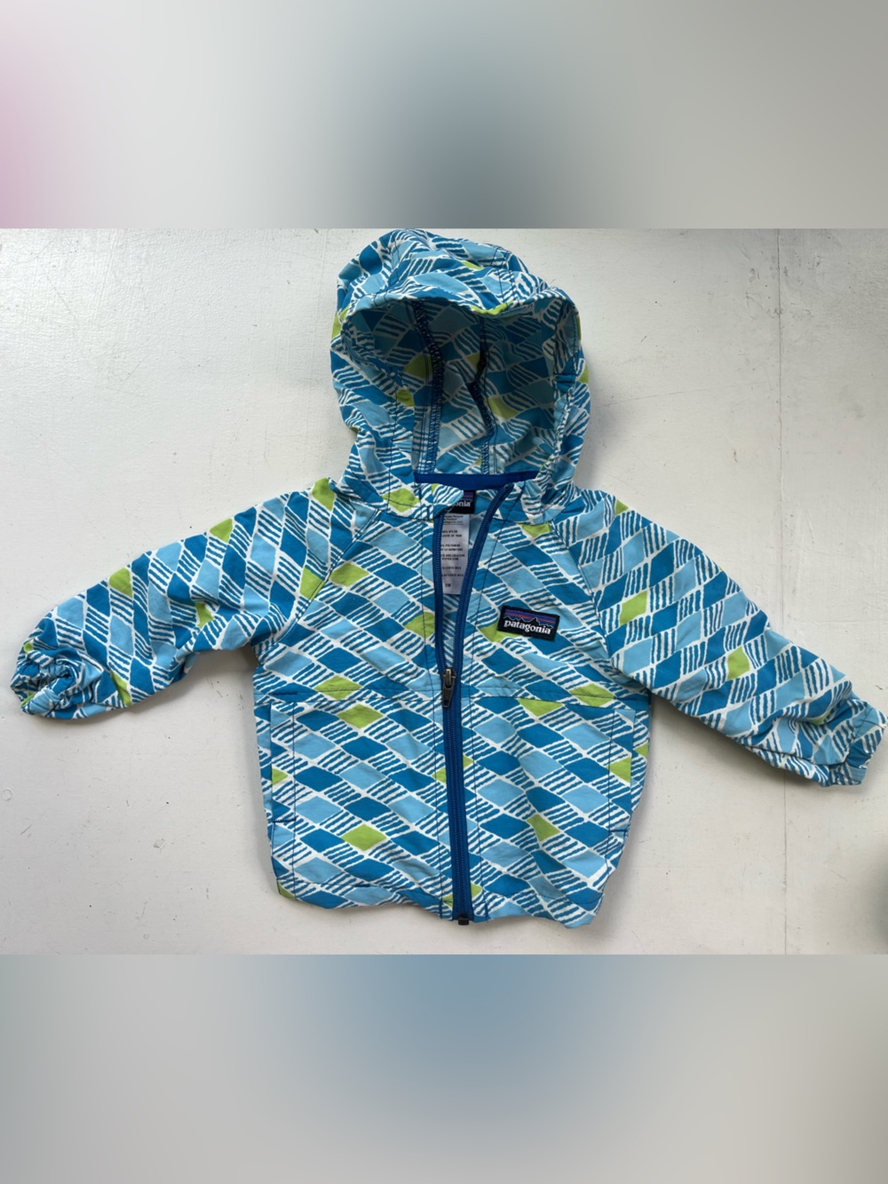 Patagonia Baby Baggies  Blue Patterned Hooded Windbreaker Jacket